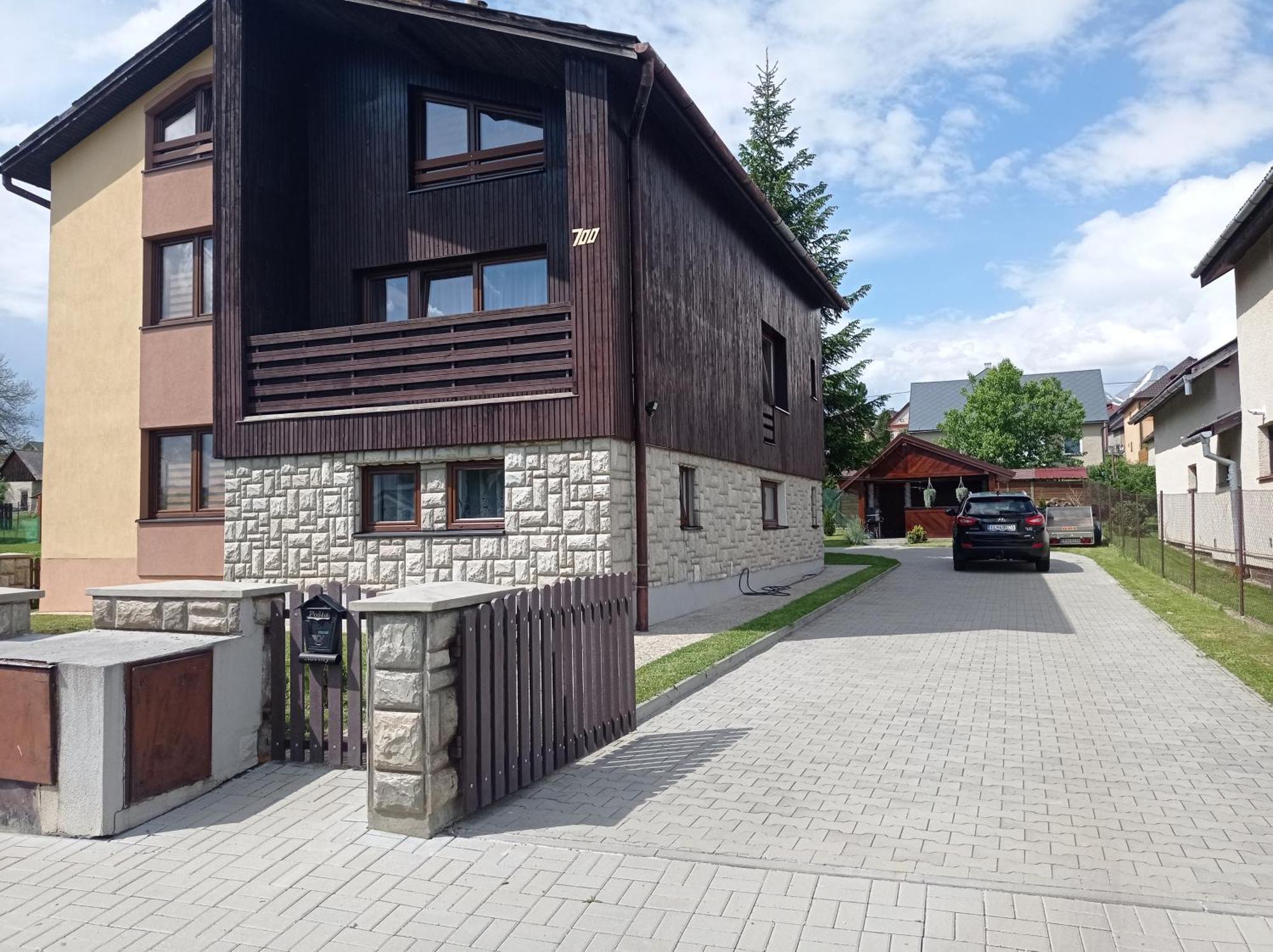 Отель Penzion Sarka Штрба Экстерьер фото